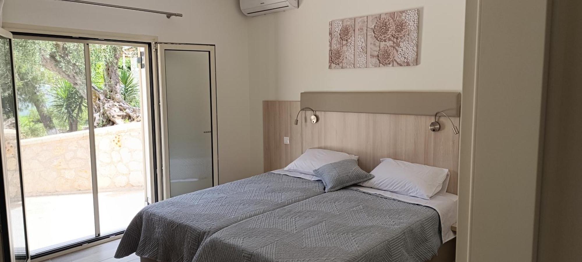 ליאפאדס Villa Eleni מראה חיצוני תמונה
